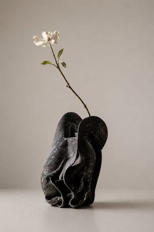 - vase - YUAN
