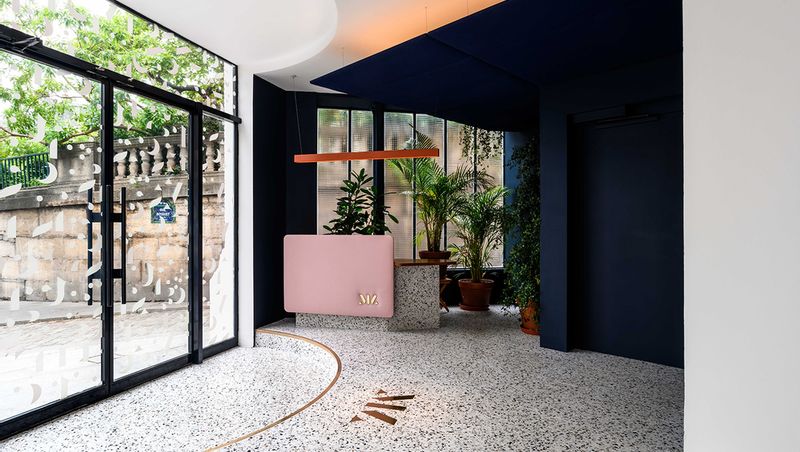 MAURICE & LA MATELASSERIE - Array