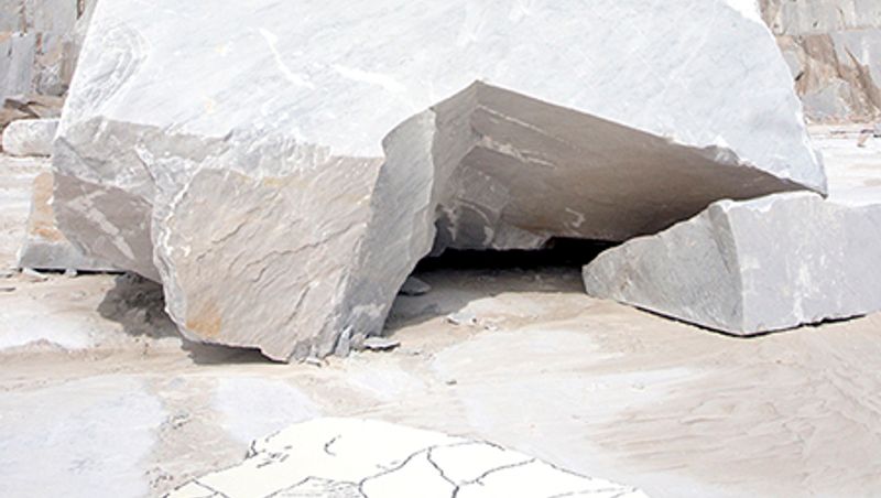 TAI PING - Hov III, Raw by Noé Duchaufour-Lawrance Collection