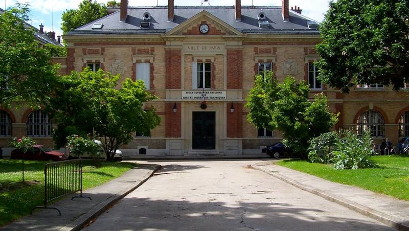 ÉCOLE ESTIENNE - Ecole Estienne, Paris