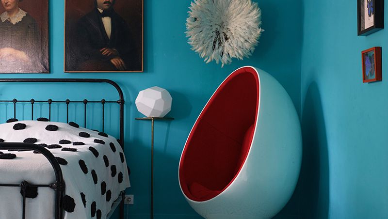 POPHAM DESIGN - Popham design, HEX KNOT in PEAL and MILK.