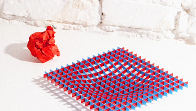 LA BOUTIQUE DU CENTRE POMPIDOU - GRAVITY tray 8
