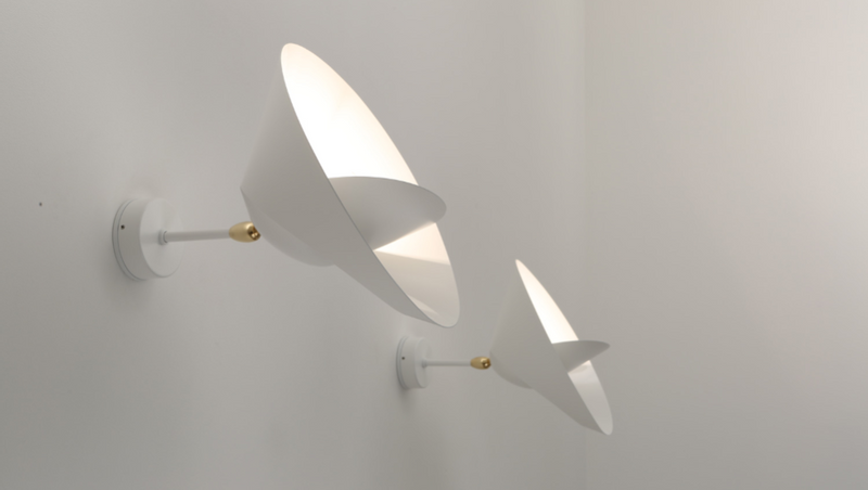DISDEROT - White "Saturn" wall lamps by Serge Mouille, reissue of the 1957 original