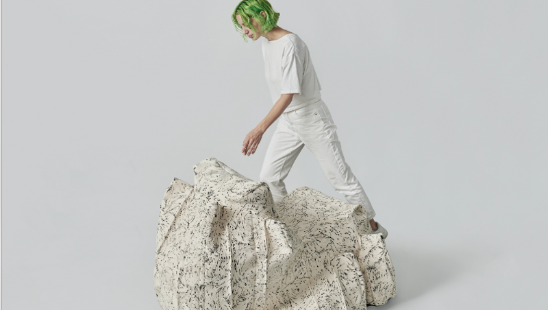 WENDY ANDREU - Dragon Chair