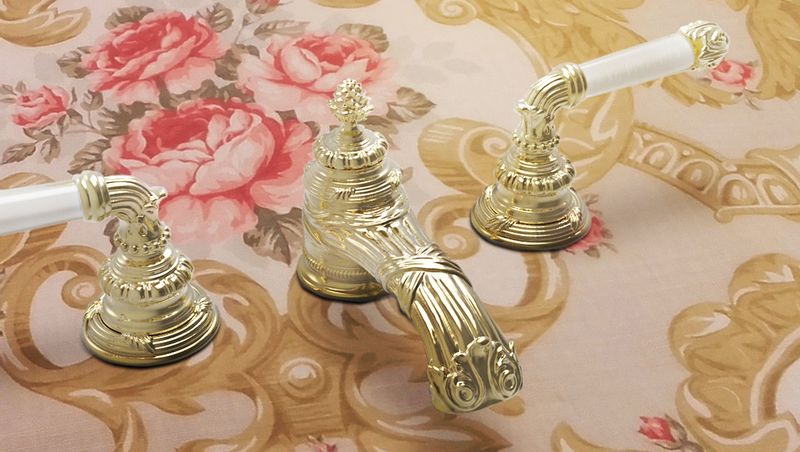 VOLEVATCH - Marie-Antoinette Collection