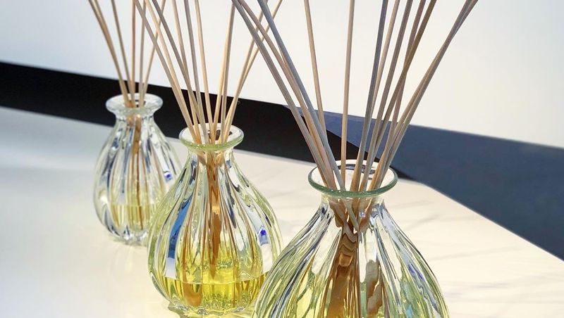 LOCCHI - CONVEXED ROOM DIFFUSERS