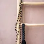 Objets de décoration - Les perles en bois avec pompon en coton - noires - BAZAR BIZAR LIVING