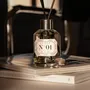 Diffuseurs de parfums - Diffuseur Naturel 100ml N°01 - Fève de Tonka - LUMEN • MAISON DE PARFUMS D'INTÉRIEUR