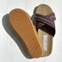 Homewear bien-être - LES MAURICETTES de Sophie, claquettes croisées bordeaux - LES MAURICETTES