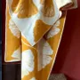 Plaids - Plaid couverture en laine, Ginkgo Ocre - WOOL ONLY BY JOWOLLINA