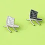 Broches - Chaise Pin Barcelona blanche - PINPINPIN.IT