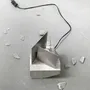 Lampes de bureau  - Lampe de table sculpturale [ESSENCE] - CASE STUDIOS