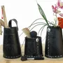 Objets de décoration - Pot haut conique en pneu recyclé - KARAWAN AUTHENTIC