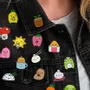 Accessoires enfants - Épingles en émail Noodoll - NOODOLL LTD