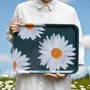Kitchen utensils - Rectangular wooden serving tray - Daisies 43x33 cm - MONBOPLATO