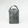 Accessoires de voyage - Trousse de toilette recyclée Entradar Fire Hose - ENTADAR LTD.