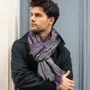 Scarves - Écharpe homme à carreaux gris foncé - AV08 PARIS