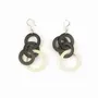 Bijoux - Boucles d'oreilles anneaux multiples en corne noire et blonde - L INDOCHINEUR X RIVÊT