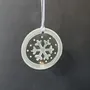 Other Christmas decorations - White hand-painted snowflake-shaped glass ornament - CARNEOL GLASS