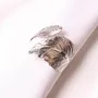 Christmas table settings - Napkin ring - Large Leaf - Silver or Gold - SOSTRAW & SMARTTHINGS