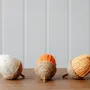 Objets de décoration - Glands en corde et en papier (crème, orange et jaune) - WE LOVE SEASONS