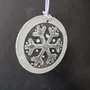 Other Christmas decorations - White hand-painted snowflake-shaped glass ornament - CARNEOL GLASS