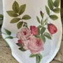 Table cloths - ROSE TRELLIS Linen Tablecloth & Napkins - SUMMERILL AND BISHOP