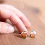 Bijoux - Boucles d'oreilles fantaisie roses fuchsia « Muffin gourmand » - Idée cadeau pâtisserie pour jeune maman ou adolescente - PINTONIK