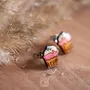 Bijoux - Boucles d'oreilles fantaisie roses fuchsia « Muffin gourmand » - Idée cadeau pâtisserie pour jeune maman ou adolescente - PINTONIK