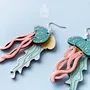 Bijoux - Boucles d'oreilles méduses colorées - Bijoux pour une fête sur la plage - PINTONIK
