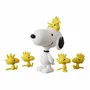Sculptures, statuettes and miniatures - Figure - UDF Peanuts Series 19 - Happiness Is All Your Friends - ARTOYZ