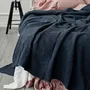 Linge de lit - Couverture gaufrée en lin gris foncé - MAGICLINEN