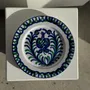 Formal plates - Artesania Alvarez Spanish terracotta plate with plant motif - OFFICE OBJETS