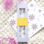 Bougies - Lot de 3 bougies coniques marguerite violettes - SOMETHING DIFFERENT WHOLESALE