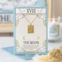 Bijoux - Collier de tarot vintage La Lune sur carte de vœux - SOMETHING DIFFERENT WHOLESALE