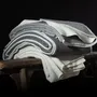 Linge de lit - Plaid de lit en laine WILD PIGEON - double - MOST-BLANKETS