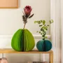Floral decoration - Papiervase 'Yuki' green - REMEMBER
