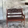 Bancs - Petit banc ancien indonésien en teck sculpté de motifs végétaux et flo - OFFICE OBJETS