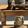 Accessoires de déco extérieure - Petite grenouille sculpture de pierre calcaire balinaise au couvre-che - OFFICE OBJETS