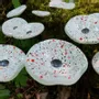 Floral decoration - Round small glass flower for outdoor use in white, red, black - CARNEOL GLASS