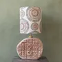 Lampes de table - Lampe de table en céramique faite main Tribe par Studio Wild Or - STUDIO WILD ORANGE