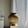 Vases - Très grand pot en terre cuite gris et rouge à anses H53 D40 - OFFICE OBJETS