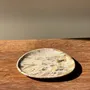 Assiettes de réception - Petit vide poche ou plat en bois pétrifié blanc quadrillé brun - OFFICE OBJETS