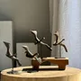 Sculptures, statuettes et miniatures - Oiseau décoratif traditionnel indonésien en bois sur socle - OFFICE OBJETS