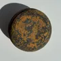 Vases - Petit vase rond ancien en terre cuite gravée, polychromie indonésien - OFFICE OBJETS