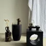 Vases - Vase soliflore en céramique noir à anse en terre cuite indonésien H17 - OFFICE OBJETS