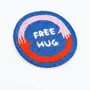 Cadeaux - Patch “Free Hugs” – Pour les âmes ouvertes - PETIT POIRIER