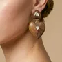 Bijoux - Boucles d'oreilles pendantes double coeur bois de roblès - Wild Heart - NATURE BIJOUX