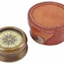 Decorative objects - Compass, antique brass finish, with leather pouch, diam. 2''1/3 - TRADE WINDS