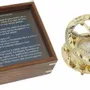 Objets de décoration - Cadran solaire a boussole, laiton brillant, dans coffret bois, diam 11.5 cm - TRADE WINDS